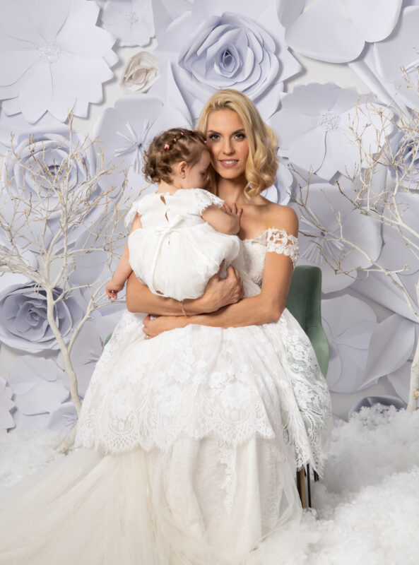 | Bridal Loft Athens καμπάνια στη μητρότητα